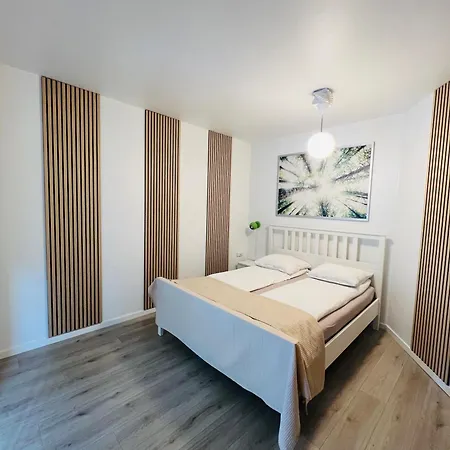 Family Retreat Near & Legoland 2 *